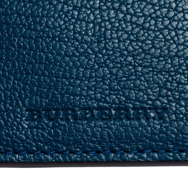 Pre Owned Burberry Blue/White Leather Card Holder 