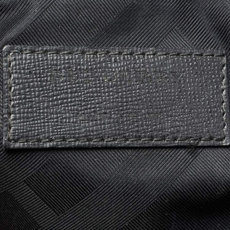 Pre Owned Burberry Black Leather Westport Square Backpack