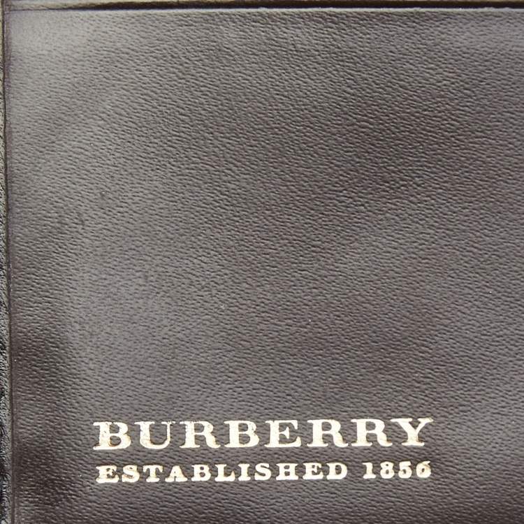 Pre Owned Burberry Beige/Brown Haymarket Check Coated Canvas and Leather Bifold Wallet