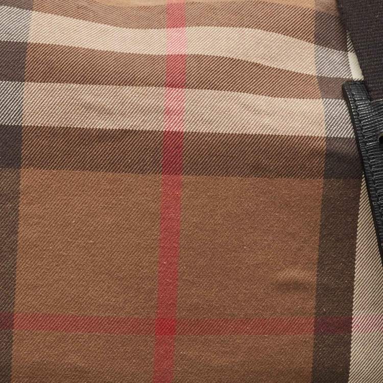 Pre Owned Burberry Black/Beige Haymarket Fabric and Leather Messenger Bag