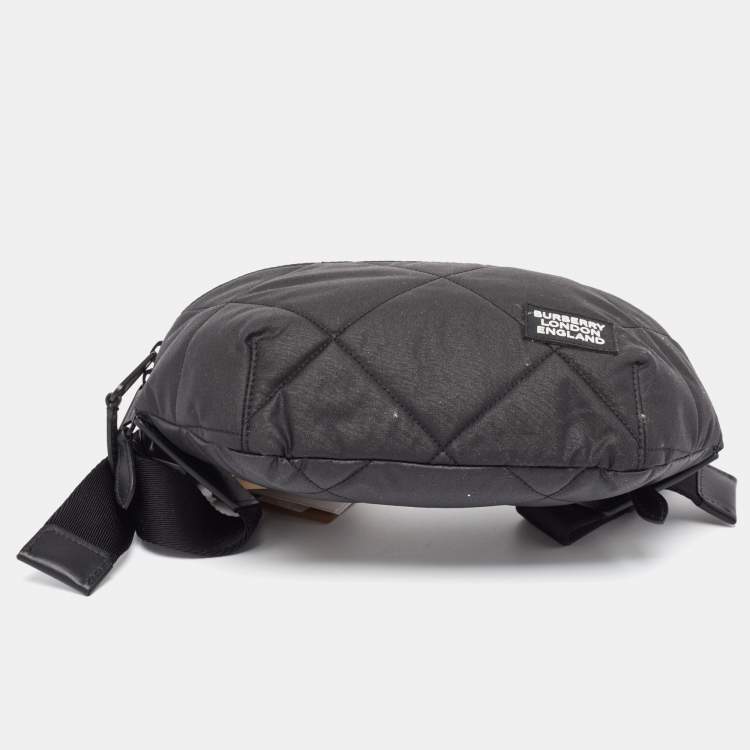 Pre Owned Burberry Black Quilted Nylon Sonny Belt Bag
