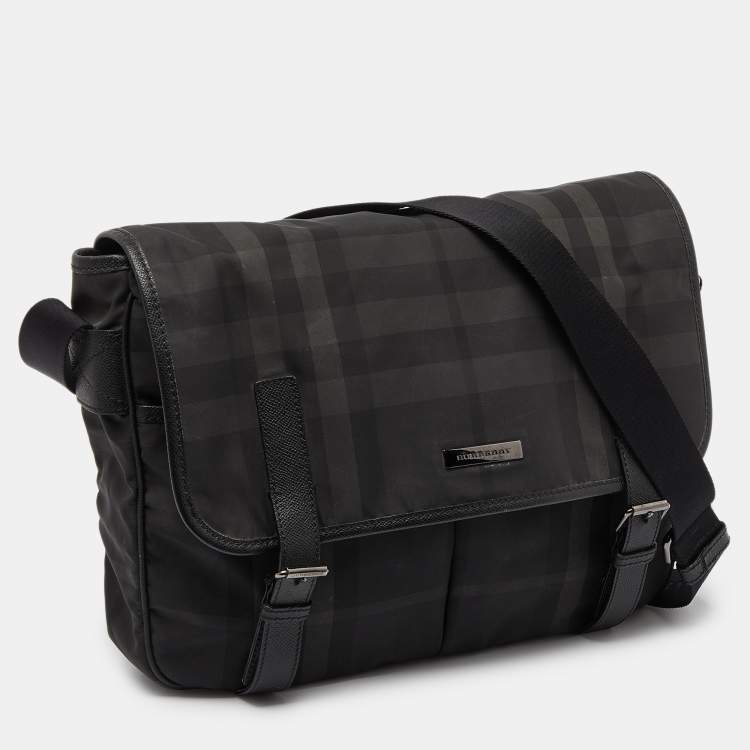 Pre Owned Burberry Grey/Black Smoke Check Nylon and Leather Messenger Bag