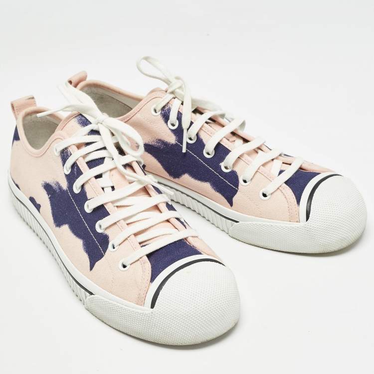 Pre Owned Burberry Pink/Navy Blue Canvas Cap Toe Lace Up Sneaker Size 44