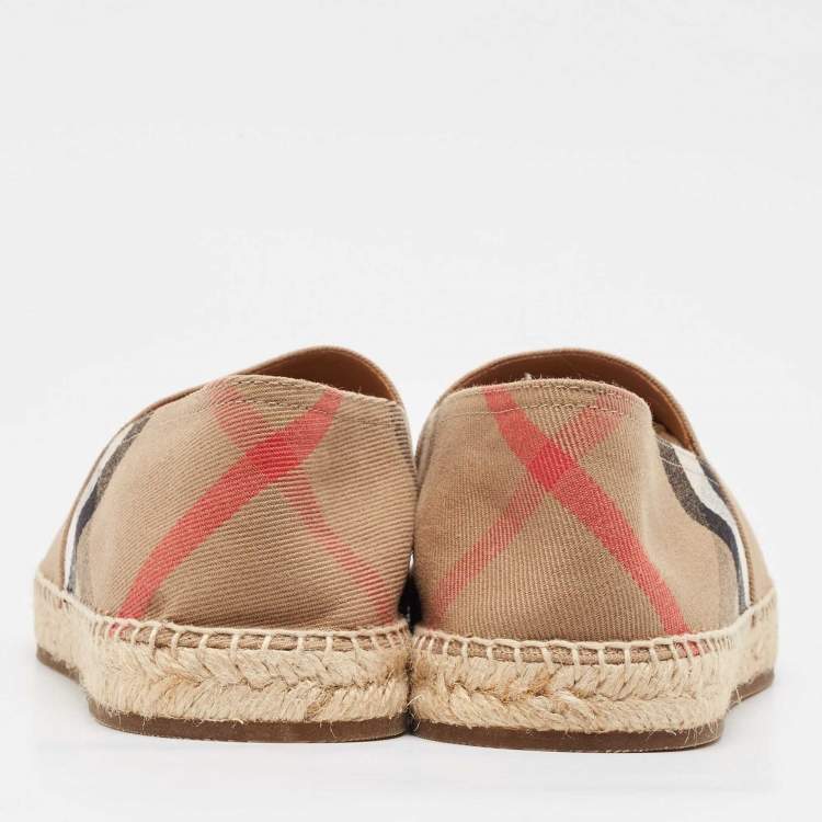 Pre Owned Burberry Beige Pateman Check Canvas Slip On Espadrilles Size 42