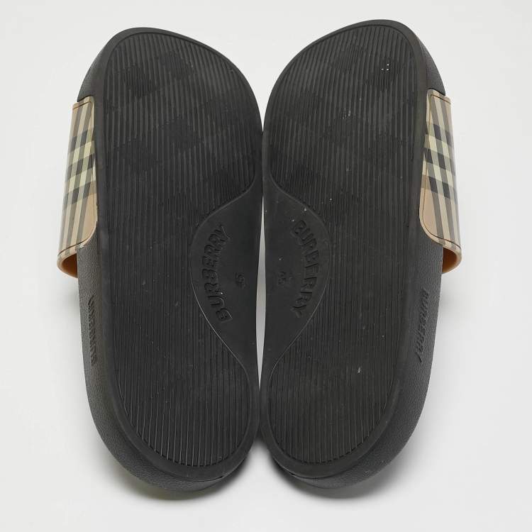 Pre Owned Burberry Beige Nova Check Rubber Flat Slides Sandals Size 45