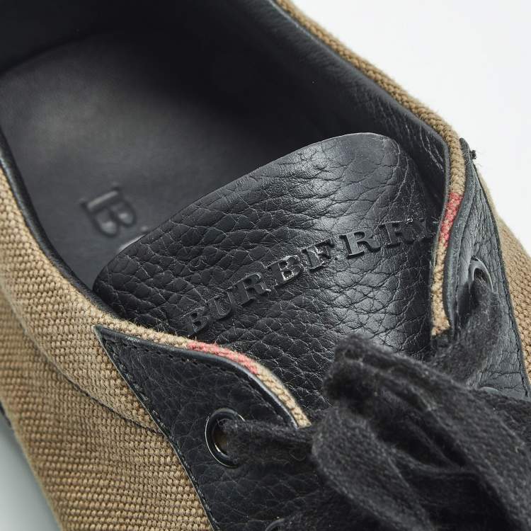 Pre Owned Burberry Black House Check Leather and Canvas Reeth Low Top Sneakers Size 43