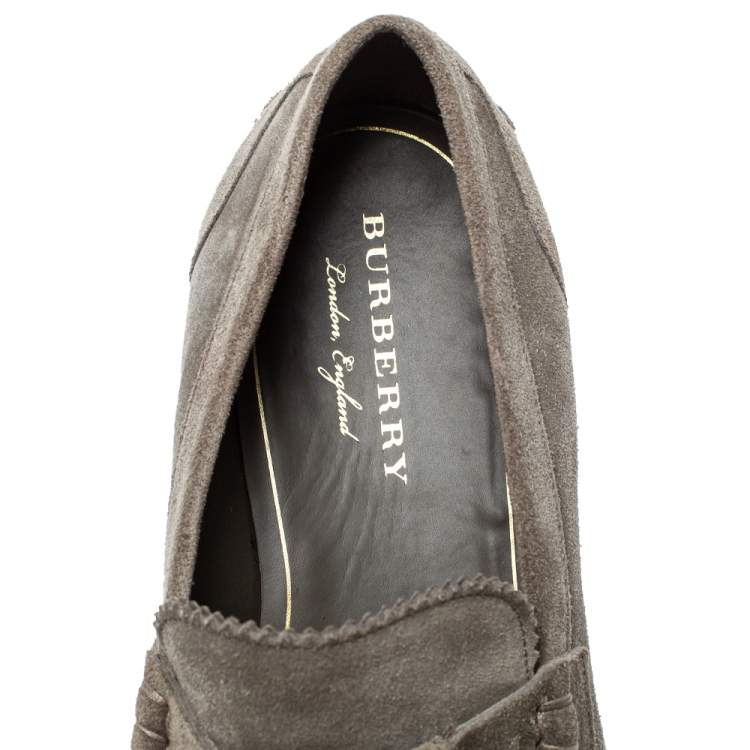 Pre Owned Burberry Grey Suede Bedmoore Fringe Detail Penny Loafers Size 42.5