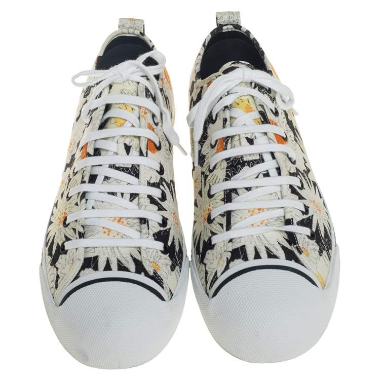 Pre Owned Burberry Black Floral Print Canvas Kingly Low Top Sneakers Size 46