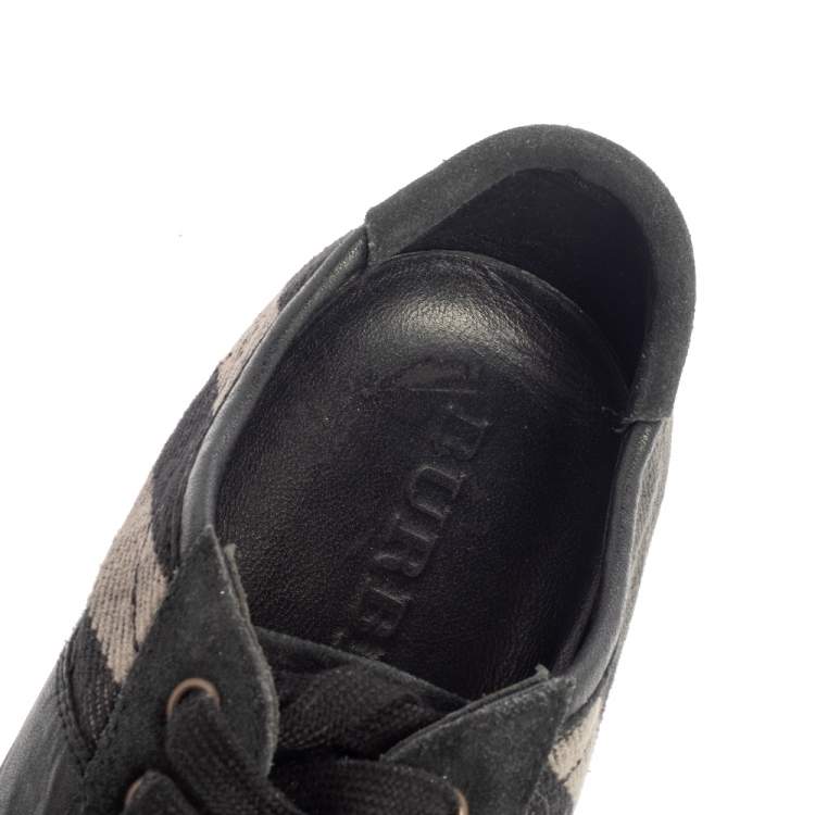 Pre Owned Burberry Black/Grey Suede And Check Canvas Low Top Sneakers Size 44