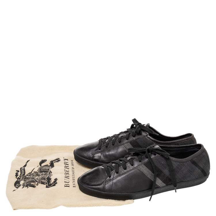 Pre Owned Burberry Black/Grey Nova Check Canvas And Leather Cap Toe Low Top Sneakers Size 43