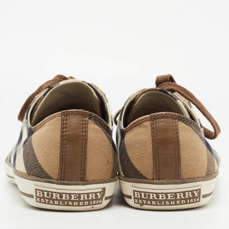 مملوكة مسبقًا Burberry Beige Novacheck Canvas and Leather Sneakers Size 44