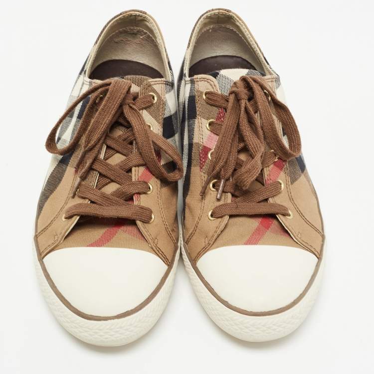 مملوكة مسبقًا Burberry Beige Novacheck Canvas and Leather Sneakers Size 44