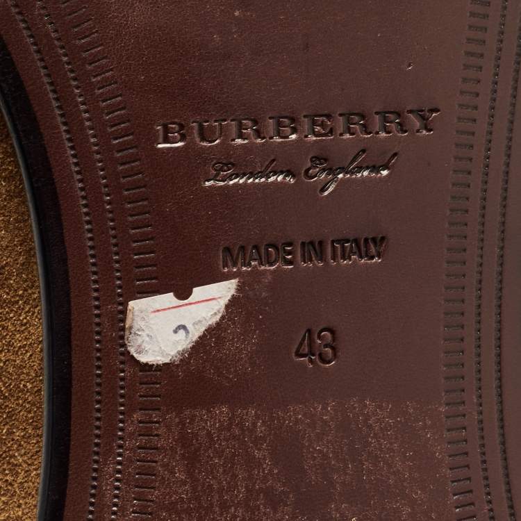 Pre Owned Burberry Brown Suede Solway Chain Detail Slip On Loafers Size 43