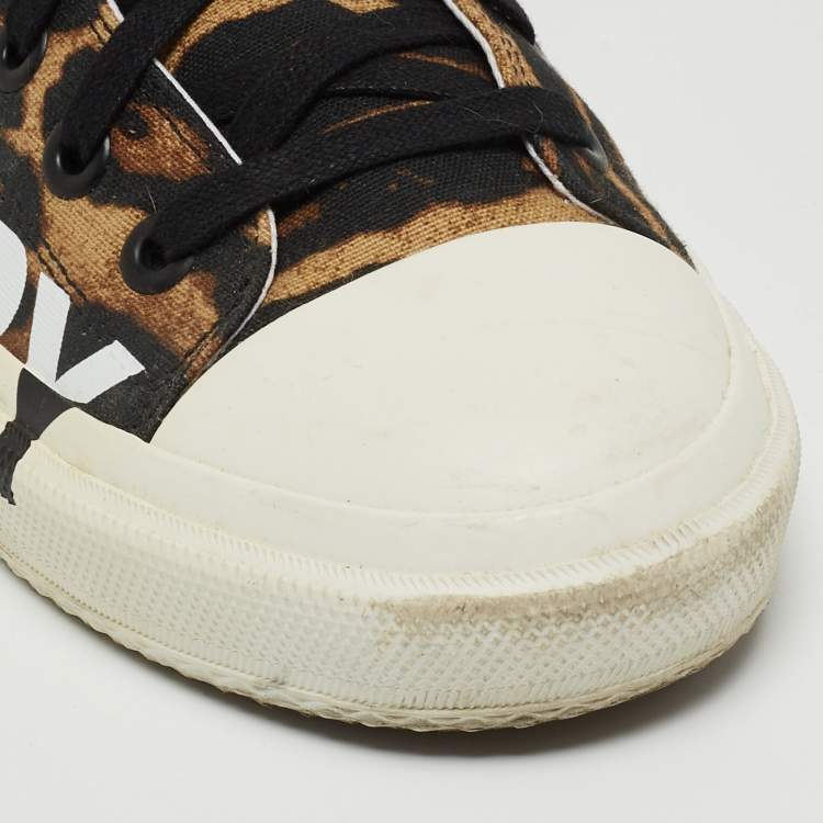 مملوكة مسبقًا Burberry Brown/Black Leopard Print Canvas Larkhall High Top Sneakers Size 42