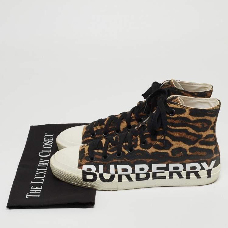 مملوكة مسبقًا Burberry Brown/Black Leopard Print Canvas Larkhall High Top Sneakers Size 42