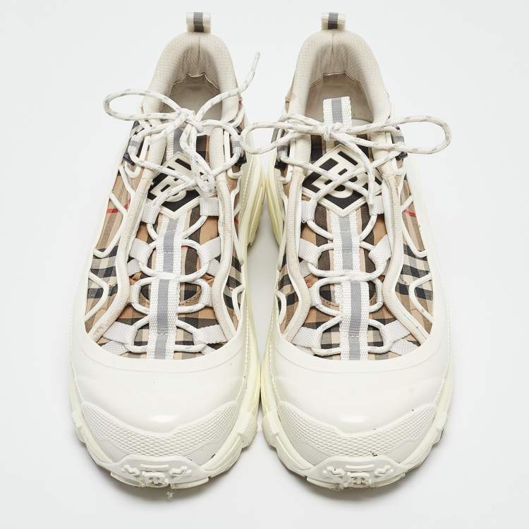 Pre Owned Burberry White/Beige Check Fabric and Rubber Arthur Low Top Sneakers Size 43