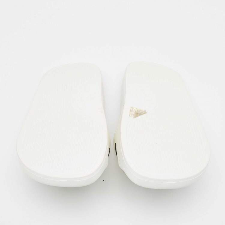 Pre Owned Burberry White Rubber Kingdom Motif Pool Slides Size 38