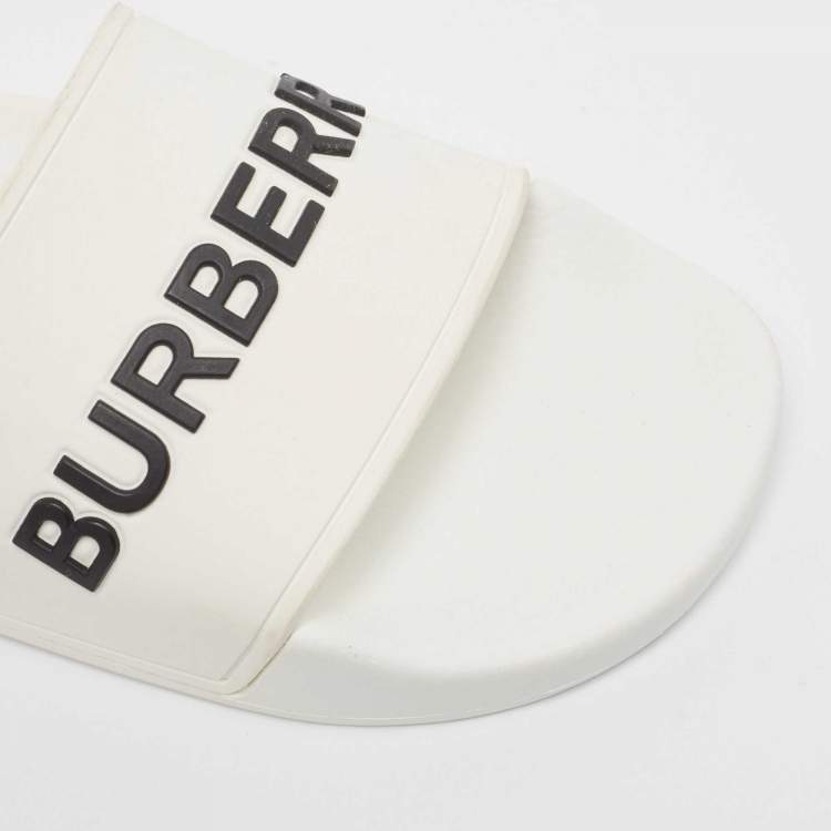 Pre Owned Burberry White Rubber Kingdom Motif Pool Slides Size 38