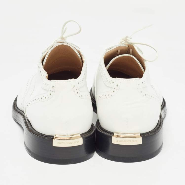 Pre Owned Burberry White Brogue Leather Gennie Lace Up Oxfords Size 40