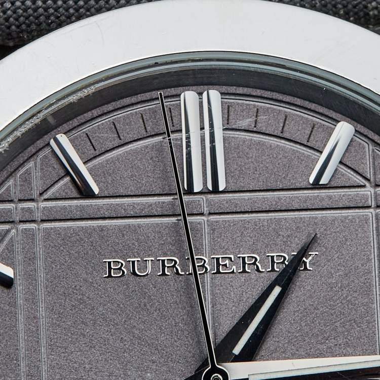 Pre Owned Burberry Grey Stainless Steel Canvas The City BU1758 Men's Wristwatch 38 mm