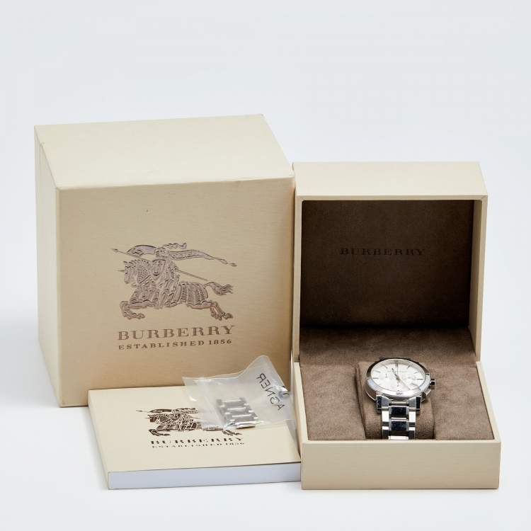Pre Owned Burberry Silver Stainless Steel The City BU9750 Men's Wristwatch 38 mm