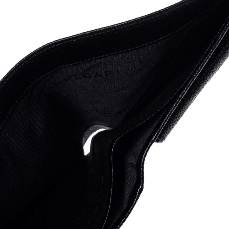Pre Owned Bvlgari Black Grained Leather Bifold Wallet