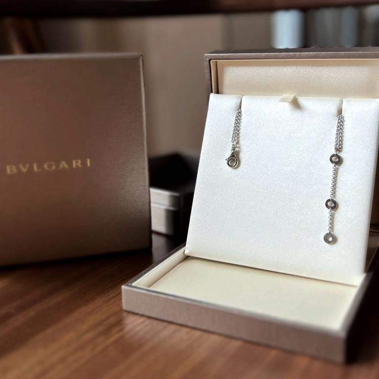 Pre Owned Bvlgari Bvlgari Bvlgari 18K White Gold and Diamond Bracelet 