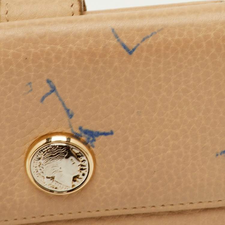 مملوكة مسبقًا Bvlgari Beige Leather Compact Wallet