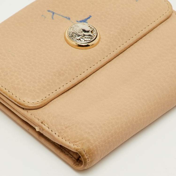 مملوكة مسبقًا Bvlgari Beige Leather Compact Wallet