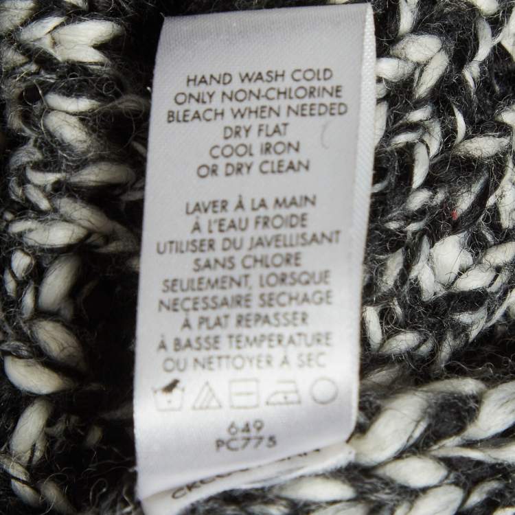 Pre Owned Calvin Klein Monochrome Knit V-Neck Sweater S