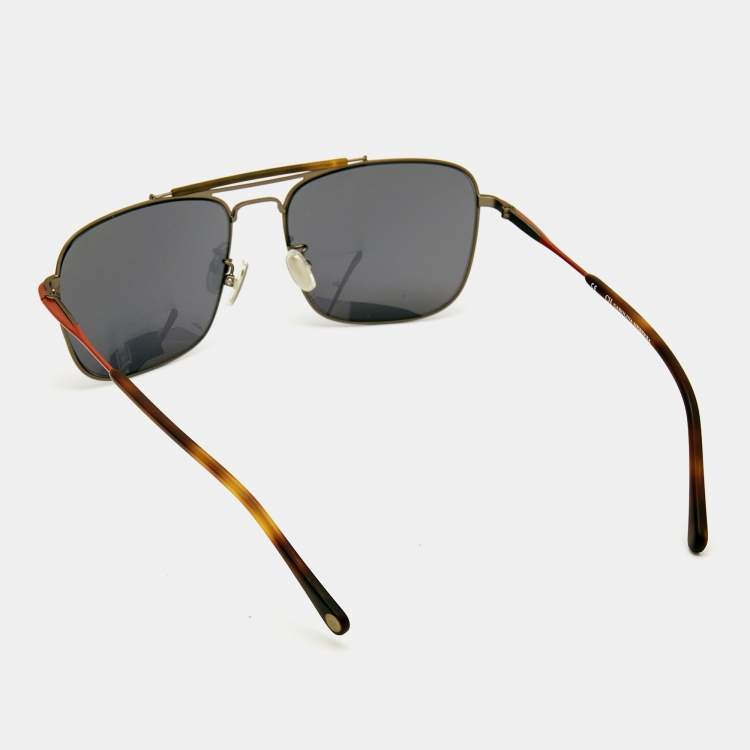 Pre Owned Carolina Herrera Black/Red Square Sunglasses
