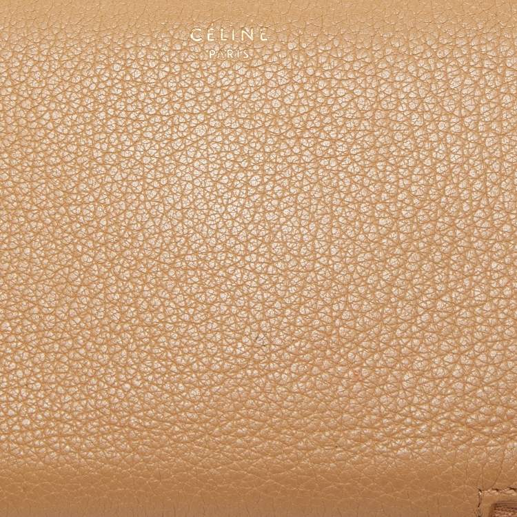 Pre Owned Celine Beige Leather Medium Zipped Around Wallet