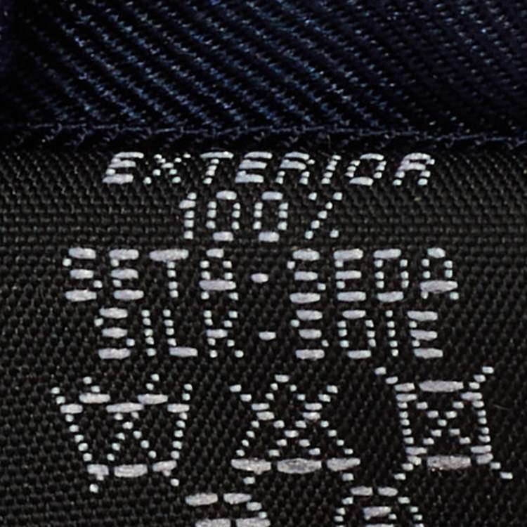 Pre Owned CH Carolina Herrera Navy Blue Logo Jacquard Silk Tie
