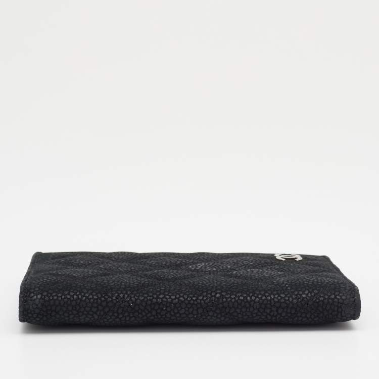 Pre Owned Chanel Black Quilted Caviar Leather CC Passport Holder