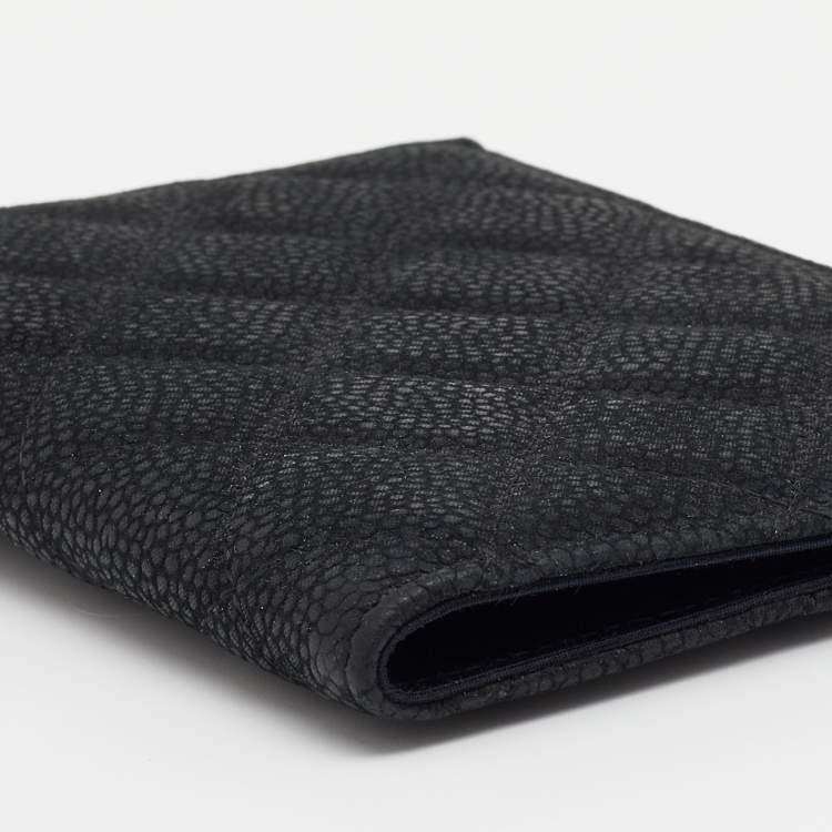 Pre Owned Chanel Black Quilted Caviar Leather CC Passport Holder