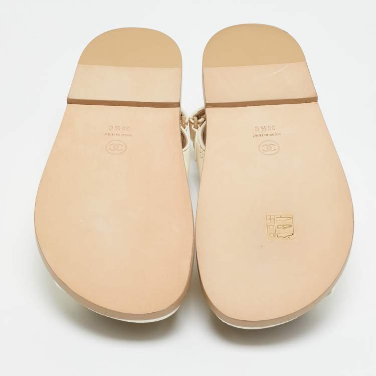 Pre Owned Chanel White Leather Dad Flat Sandals Size 38.5