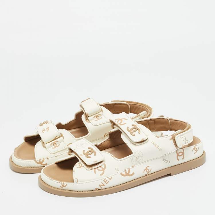 Pre Owned Chanel White Leather Dad Flat Sandals Size 38.5