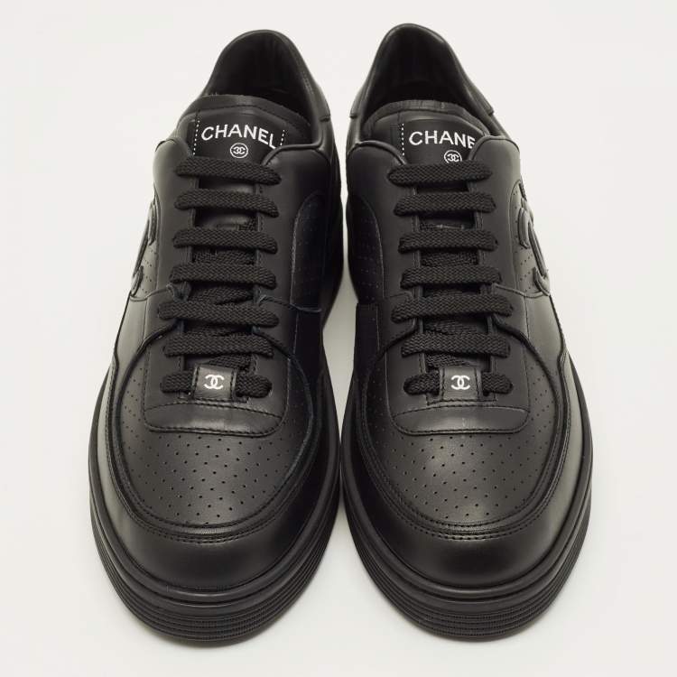Pre Owned Chanel CC Size 46 Black Leather Lace Up Sneakers