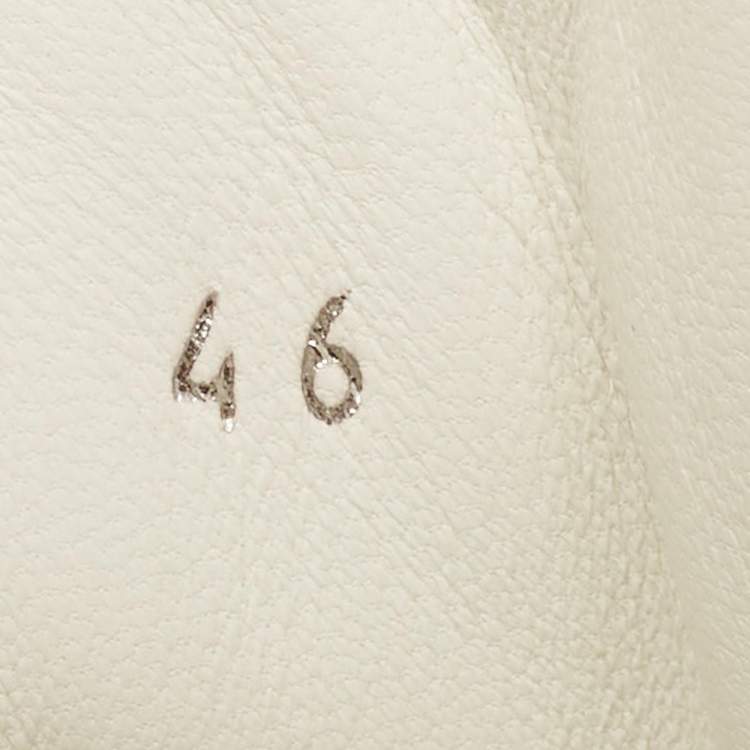 مملوكة مسبقًا Chanel CC Size 46 White/Cream Leather and Canvas  Low Top Sneakers 