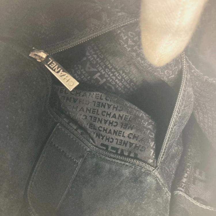 Pre Owned  Chanel Leather Black CC  Flap Crossbody Shoulder Bag