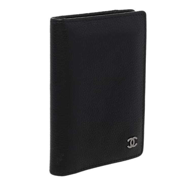 Pre Owned Chanel Black Caviar Leather Bifold Wallet