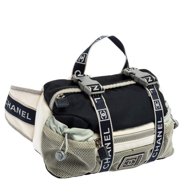 Pre Owned Chanel Navy Blue/White Nylon and Mesh Vintage CC Belt Bag