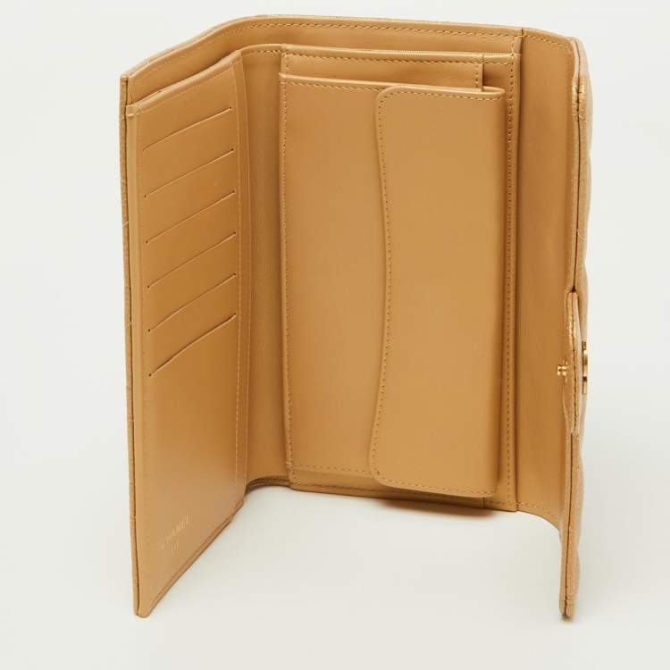 Pre Owned Chanel Gold Quilted Caviar Leather Trifold Wallet 