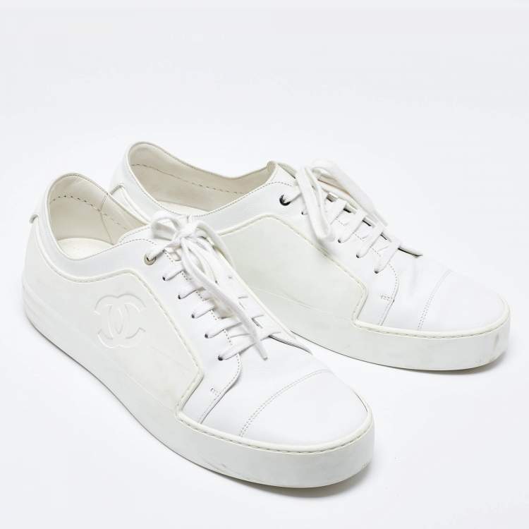 Pre Owned Chanel  White Rubber and Leather CC Trainer Low Top Sneakers Size 44
