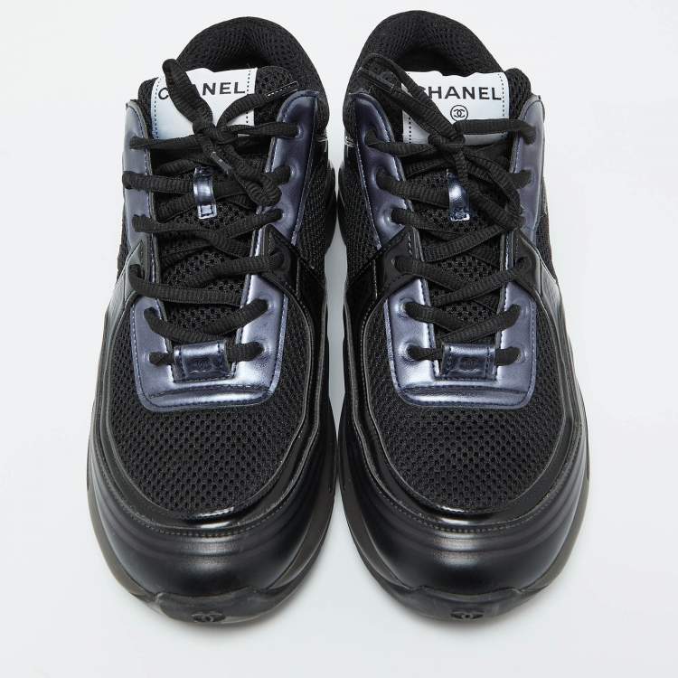 Pre Owned Chanel Black Mesh and Leather CC Low Top Sneakers Size 41.5