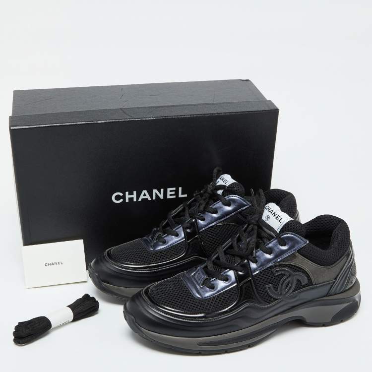 Pre Owned Chanel Black Mesh and Leather CC Low Top Sneakers Size 41.5