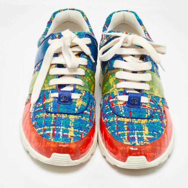 Pre Owned Chanel Multicolor Tweed and Leather CC Low Top Sneakers Size 43