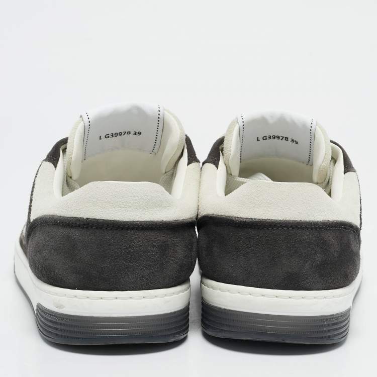 Pre Owned Chanel Black/Off White Suede Interlocking CC Logo Low Top Sneakers Size 39