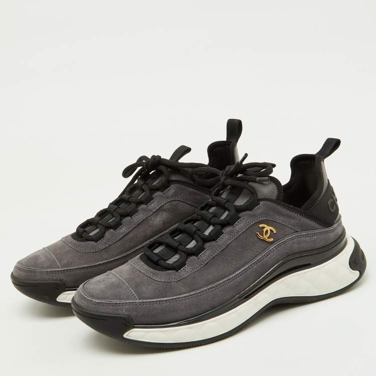 Pre Owned Chanel Grey/Black Suede Interlocking CC Low Top Sneakers Size 40.5