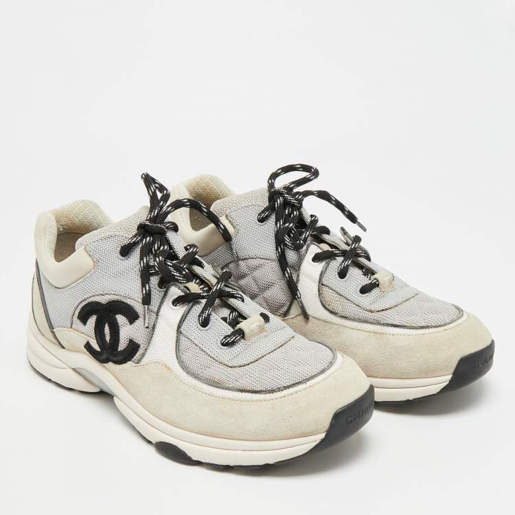 Pre Owned Chanel CC Size 44 Tricolor Canvas and Suede Lace Up Sneakers